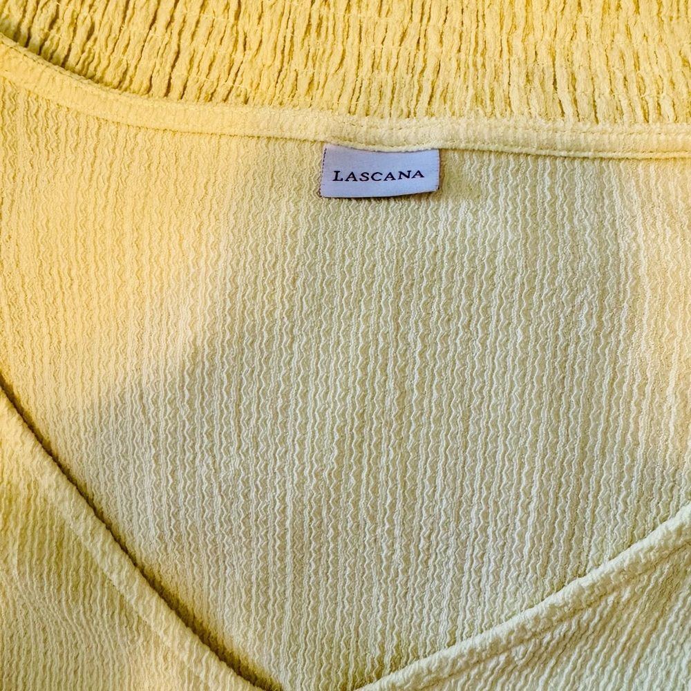 Yellow Button-Down Blouse - Picture 5 of 6